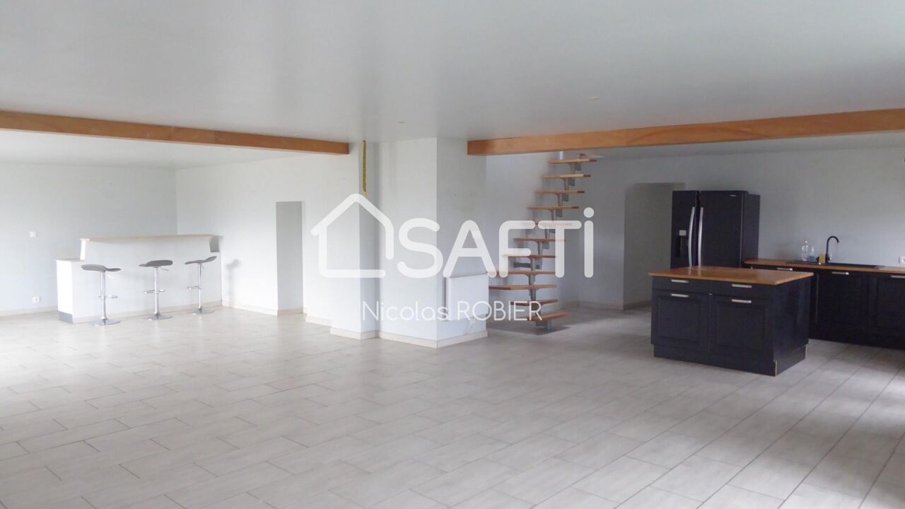 maison 6 pièces 200 m2 à vendre à Vix (85770)