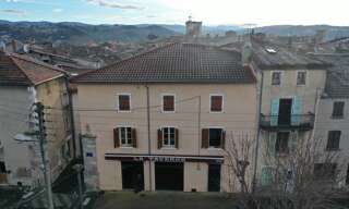 Immeuble   m² à vendre à Courpière (63120)