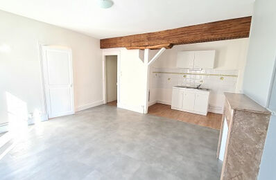 location appartement 490 € CC /mois à proximité de Meung-sur-Loire (45130)