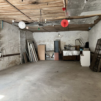 Garage 119 m²