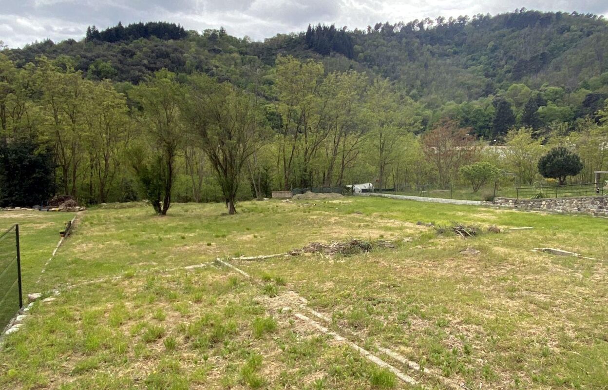 terrain  pièces 1110 m2 à vendre à Pont-de-Labeaume (07380)