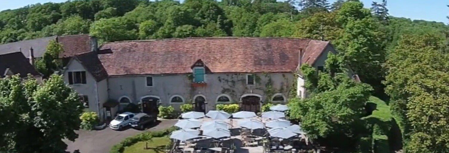 Maison 8 Pièces 594 m² à vendre à Gramat (46500)