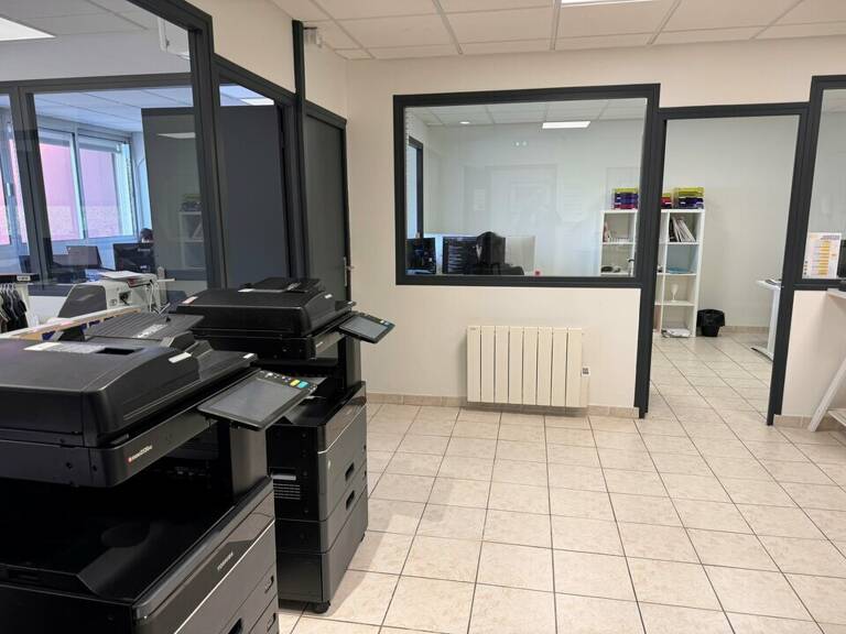 à LOUER — photo 1