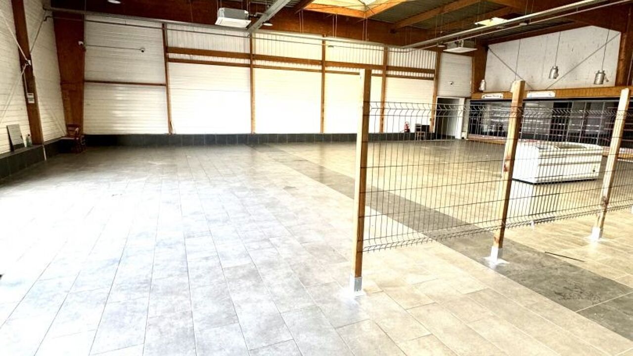 divers  pièces 750 m2 à vendre à Buchelay (78200)