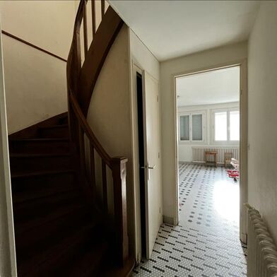 Maison 6 pièces 100740 €