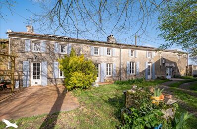 vente maison 270 300 € à proximité de La Croix-Comtesse (17330)