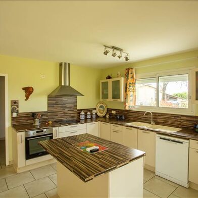 Maison 6 pièces 348150 €
