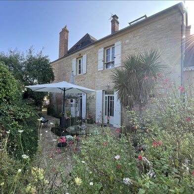 Maison 8 pièces 294680 €