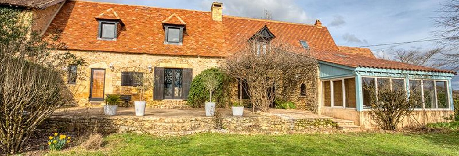 Maison 8 Pièces 250 m² à vendre à Coux et Bigaroque-Mouzens (24220)