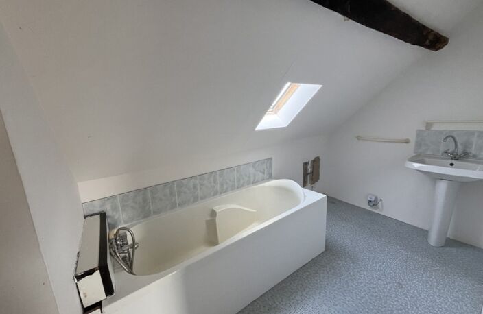 Maison de bourg de 4 pièces principales — photo 5