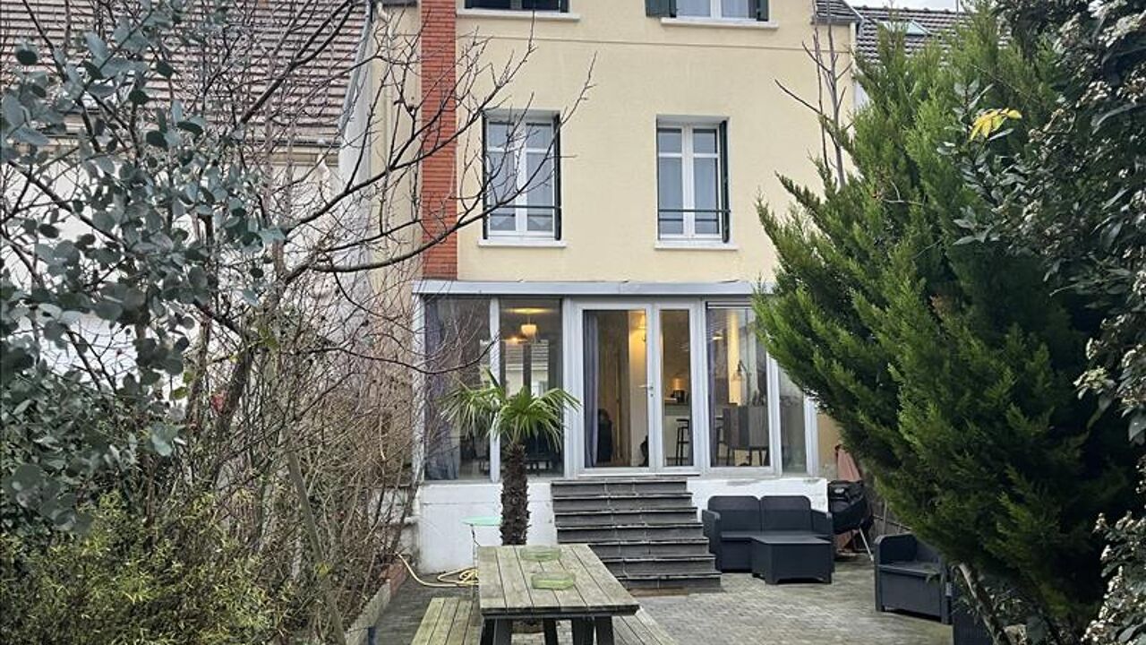 maison 6 pièces 101 m2 à vendre à Saint-Leu-la-Forêt (95320)