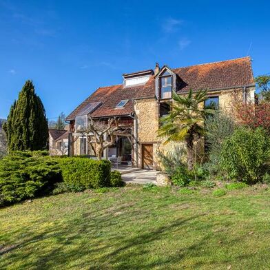 Maison 8 pièces 389000 €