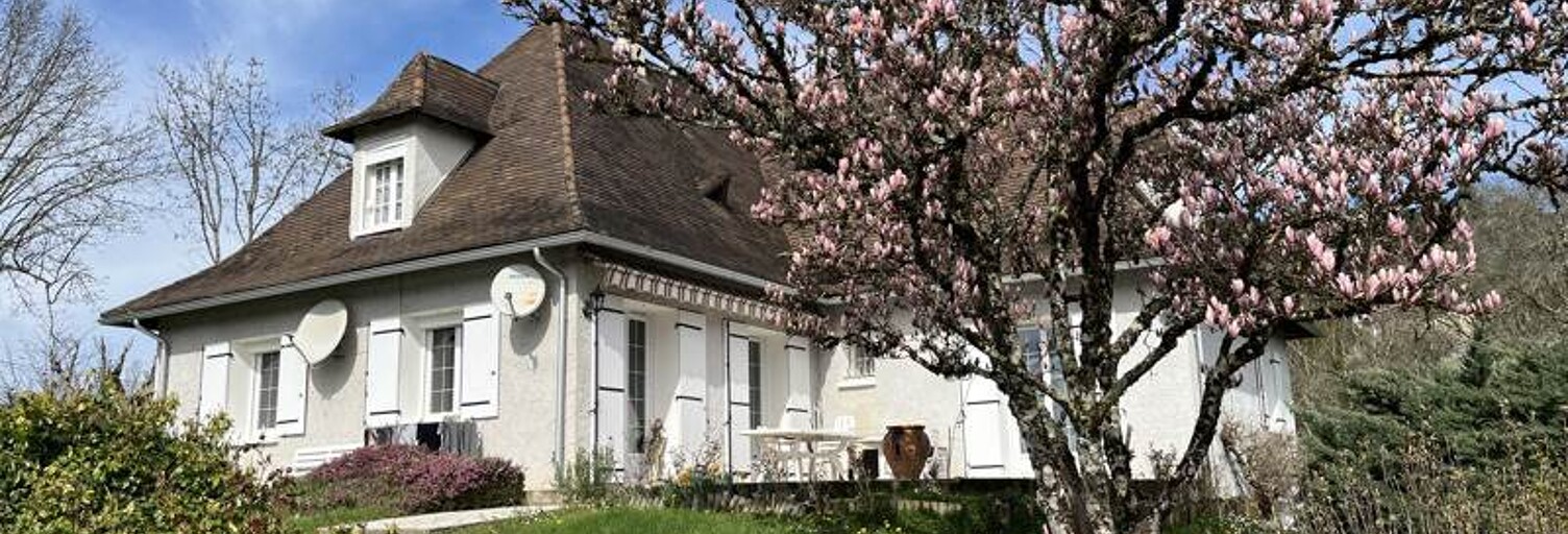 Maison 9 Pièces 211 m² à vendre à Saint-Germain-du-Salembre (24190)