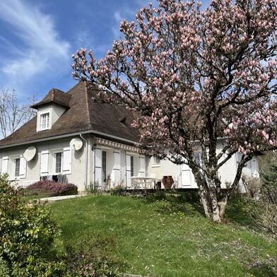 Maison 9 pièces 296800 €