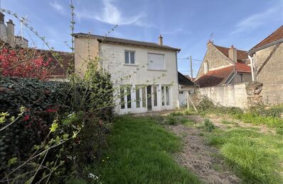 vente maison 98 550 € à proximité de Saint-Bonnet-Tronçais (03360)