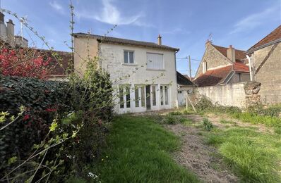 maison 5 pièces 121 m2 à vendre à Saint-Amand-Montrond (18200)