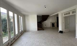 Maison 5 Pièces 121 m² à vendre à Saint-Amand-Montrond (18200)