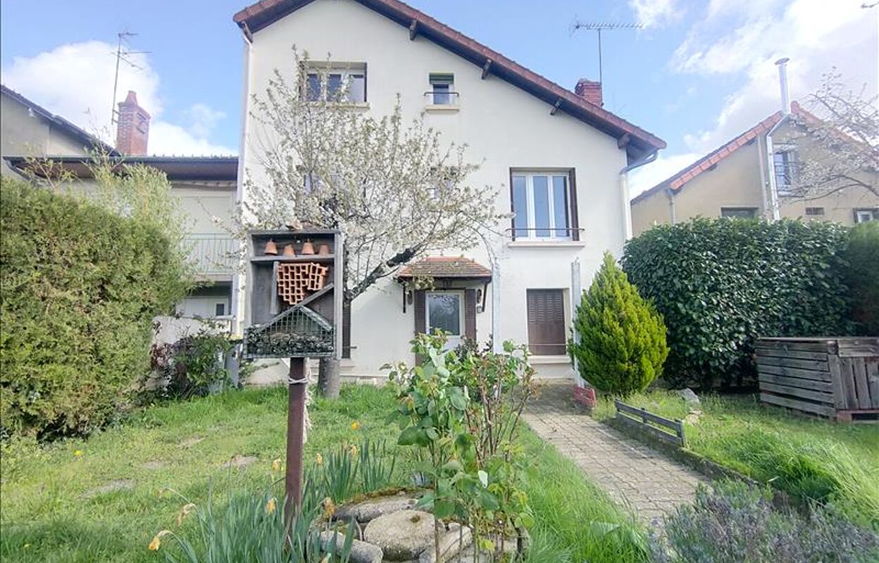 maison 6 pièces 125 m2 à vendre à Montluçon (03100)