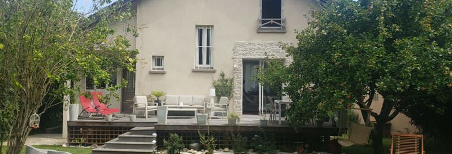 Maison 5 Pièces 104 m² à vendre à Maule (78580)