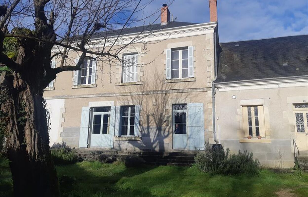 maison 5 pièces 141 m2 à vendre à Murs (36700)