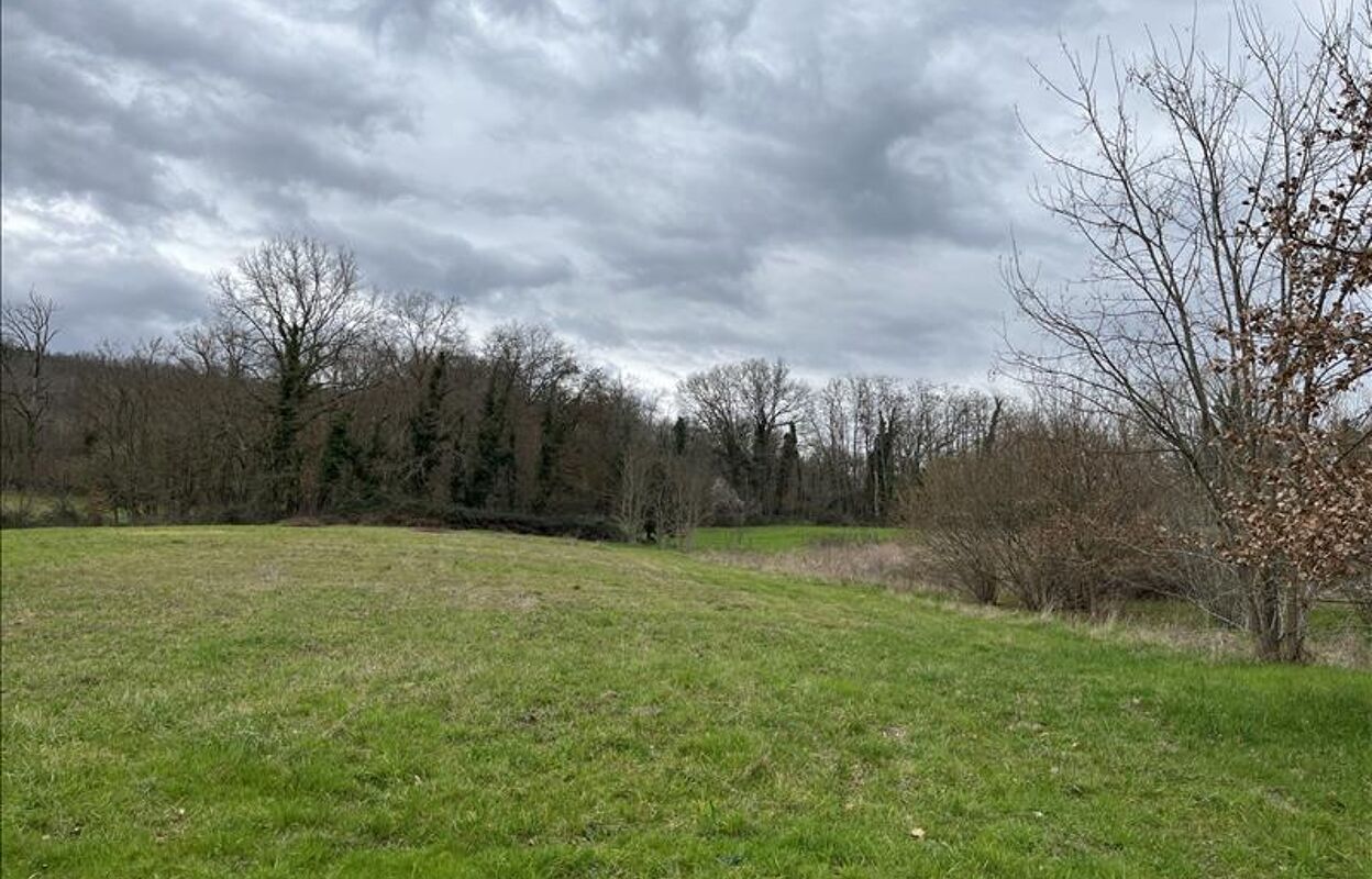 terrain  pièces 6700 m2 à vendre à Prats-de-Carlux (24370)