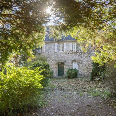 Maison 5 pièces 233 m²