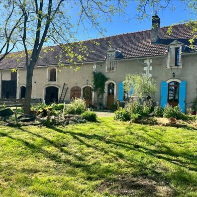 Maison 6 pièces 390350 €