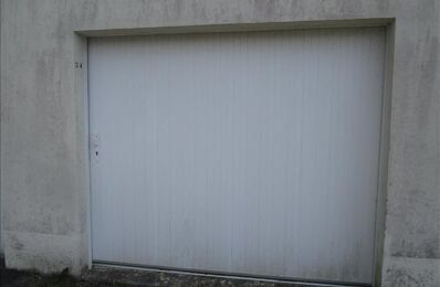 vente garage 15 000 € à proximité de Lannéanou (29640)