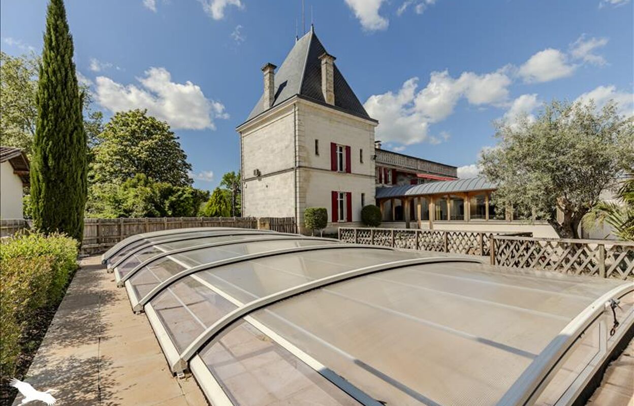 maison 9 pièces 411 m2 à vendre à Saint-Martin-du-Bois (33910)