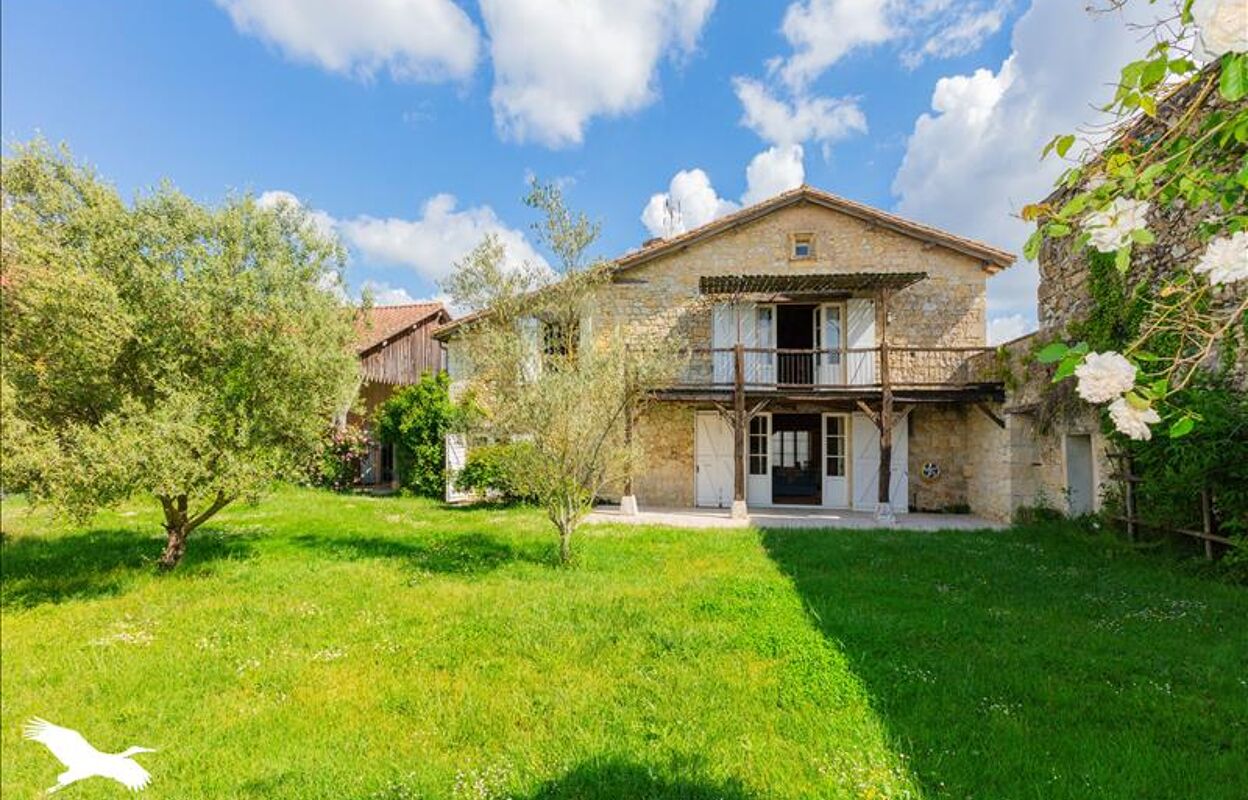 maison 8 pièces 335 m2 à vendre à Castelnau-d'Arbieu (32500)