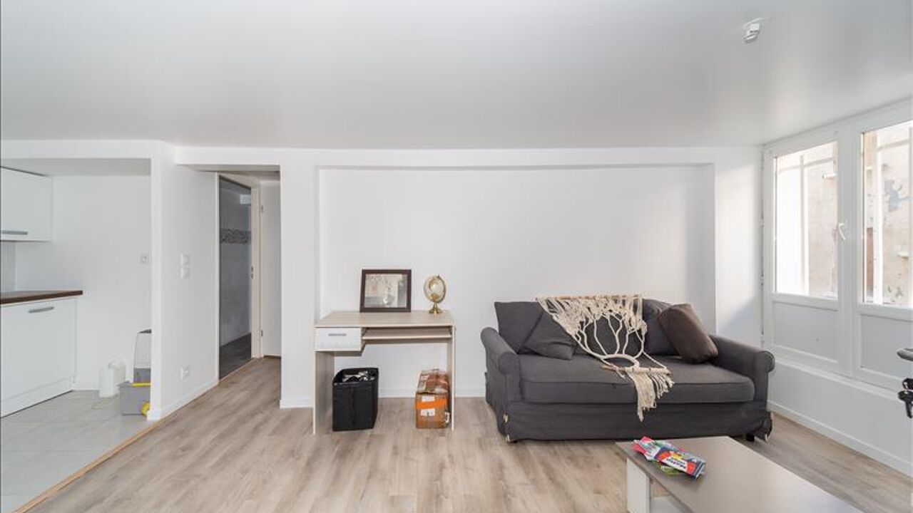 appartement 2 pièces 35 m2 à vendre à Bourg (33710)