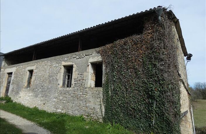 Maison en pierre de 2 pièces principales — photo 2