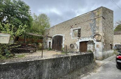 vente maison 66 900 € à proximité de Vaux-Rouillac (16170)