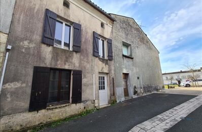 vente maison 88 000 € à proximité de Bors-de-Baignes (16360)