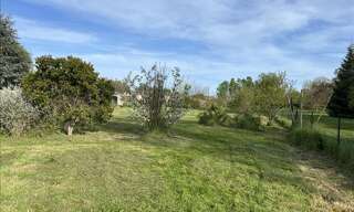 Terrain  978 m² à vendre à Castelsarrasin (82100)