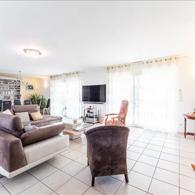 Maison 4 pièces 366085 €