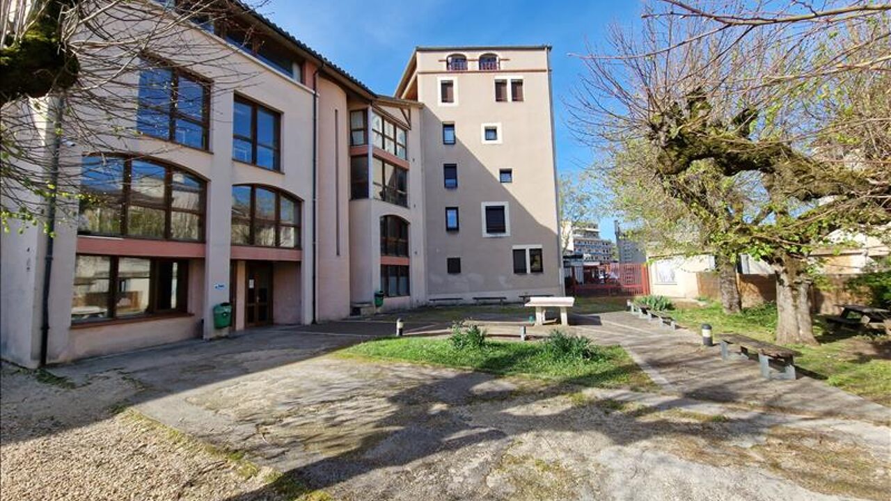 immeuble  pièces  m2 à vendre à Cahors (46000)