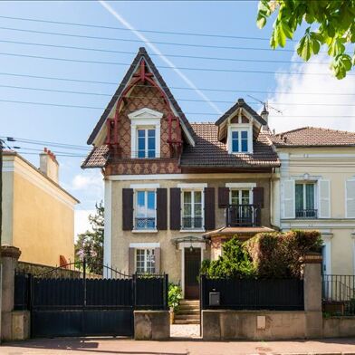 Maison 7 pièces 549000 €