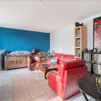 Appartement 4 pièces 190600 €