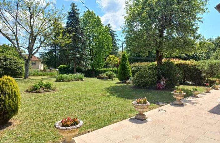 Maison en pierre de 6 pièces principales — photo 3