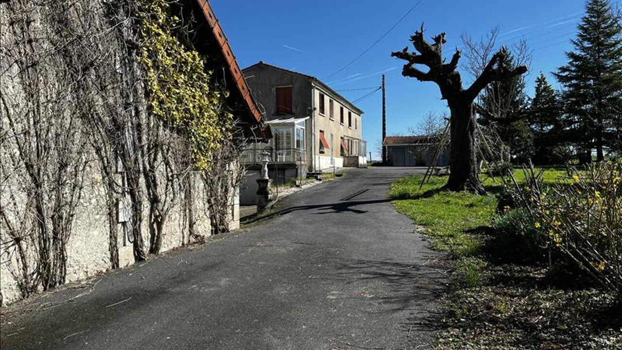 maison 10 pièces 181 m2 à vendre à Barbezieux-Saint-Hilaire (16300)