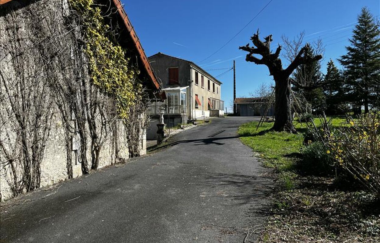 maison 10 pièces 181 m2 à vendre à Barbezieux-Saint-Hilaire (16300)