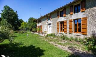 Maison 5 Pièces 186 m² à vendre à Berneuil (16480)