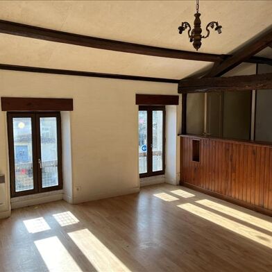 Immeuble  108500 €