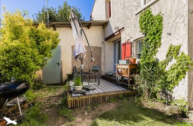 vente maison 218 325 € à proximité de Castres-Gironde (33640)