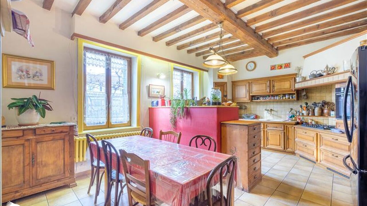 maison 6 pièces 167 m2 à vendre à Vénissieux (69200)