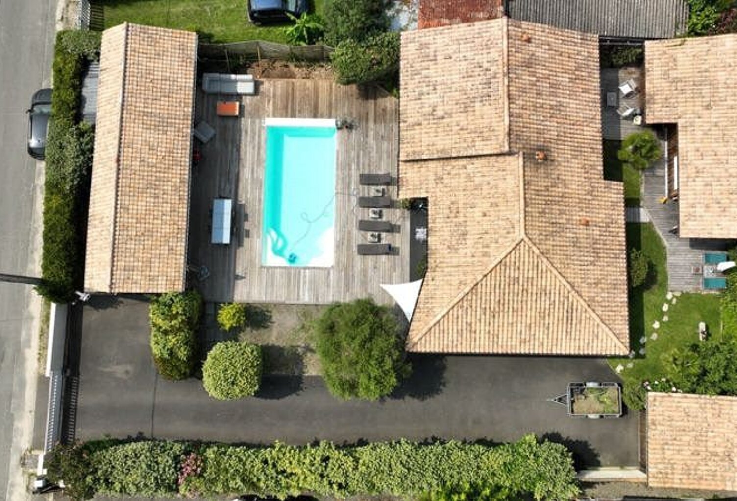 Villa de 7 pièces principales — photo 1
