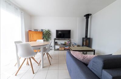 vente maison 254 400 € à proximité de Sainte-Gemme (17250)