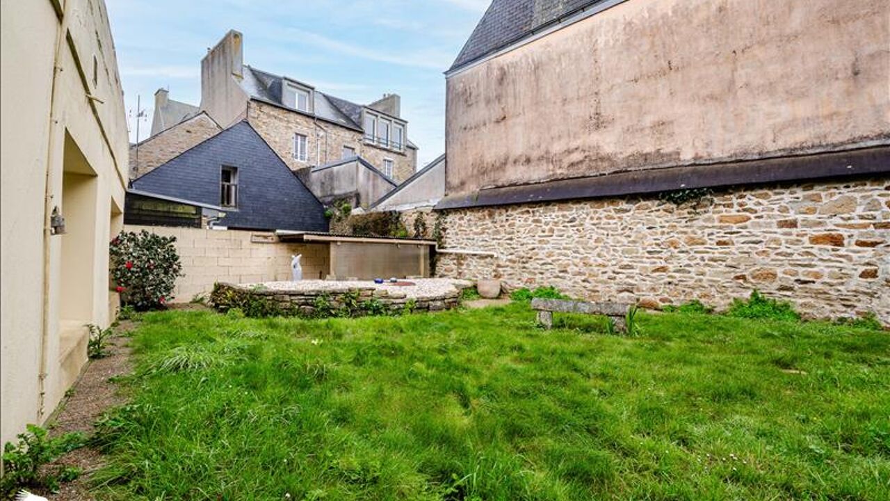 maison 11 pièces 232 m2 à vendre à Douarnenez (29100)