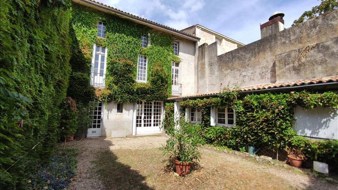 maison 7 pièces 195 m2 à vendre à Sainte-Foy-la-Grande (33220)